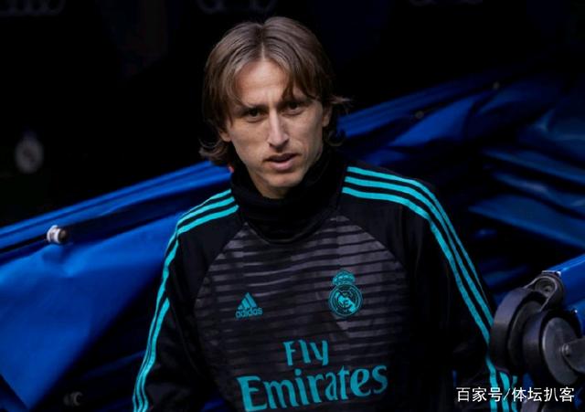 CBA再出顶级锋线球员！场均17分6板，完胜张镇麟和曾凡博