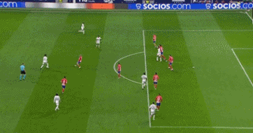 前锋连续两轮破门，全队士气高涨